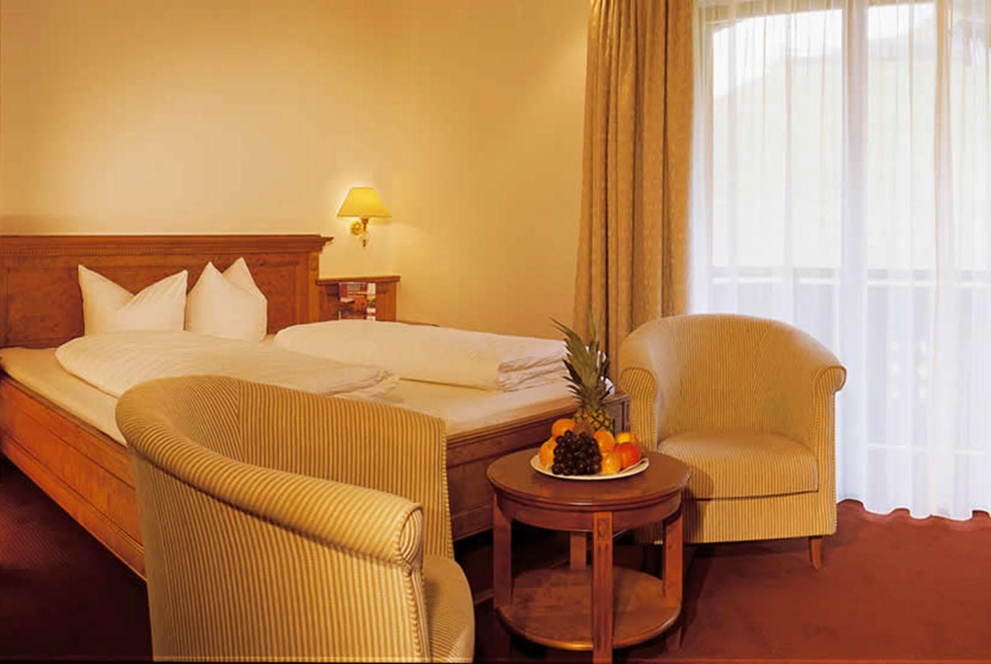 Schlosshotel Ischgl 5 Bagian luar foto